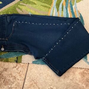 Elegant Dark Blue Skinny Jeans with Studded Accents